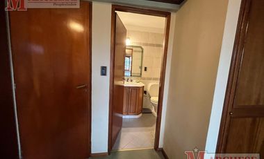 Casa 5 ambientes en venta y en alquiler para uso comercial en Ituzaingo Norte
