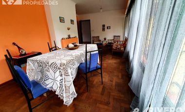 CASA EN VENTA EN TIGRE - A CUADRAS DE RUTA 202