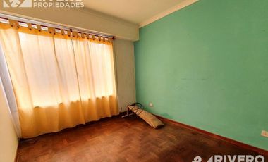 CASA EN VENTA EN TIGRE - A CUADRAS DE RUTA 202