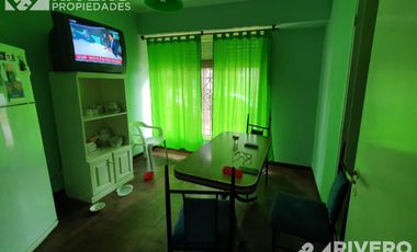 CASA EN VENTA EN TIGRE - A CUADRAS DE RUTA 202