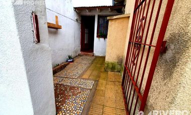 CASA EN VENTA EN TIGRE - A CUADRAS DE RUTA 202