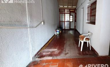 CASA EN VENTA EN TIGRE - A CUADRAS DE RUTA 202