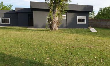 Quinta 3 ambientes en venta en  Florencio Varela