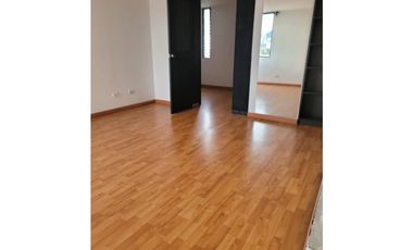 SE VENDE APARTAMENTO EN EL CENTRO