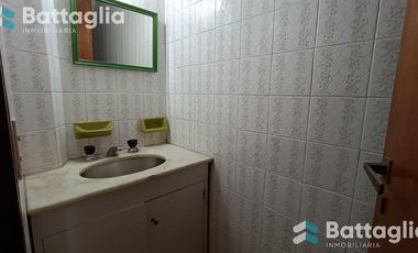 CASA 4 AMB A UNA CADRA DE AV SB- San Bernardo Del Tuyu
