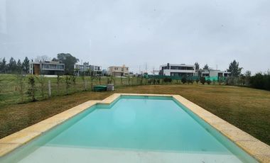 Casa en venta - Barrio Terralagos, Canning