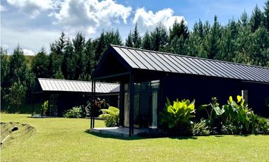 Vendo espectacular Casa Campestre en El Retiro Antioquia