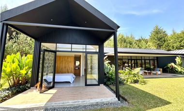 Vendo espectacular Casa Campestre en El Retiro Antioquia