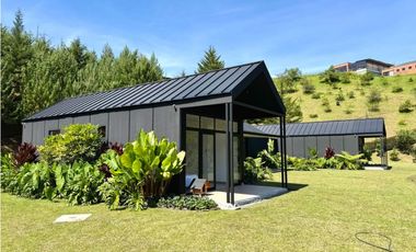 Vendo espectacular Casa Campestre en El Retiro Antioquia