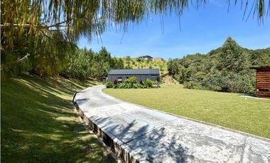 Vendo espectacular Casa Campestre en El Retiro Antioquia