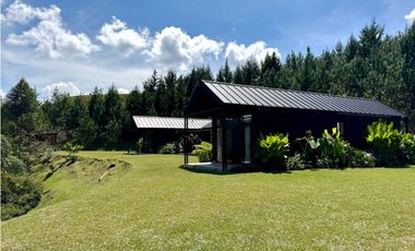 Vendo espectacular Casa Campestre en El Retiro Antioquia