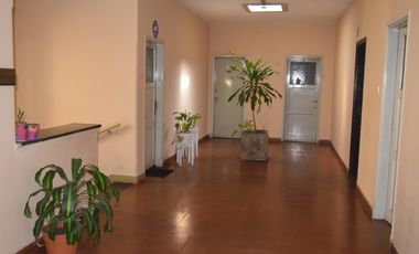 Centro - Zona Tribunales - Oficina en venta sobre 27 de Abril 46m2