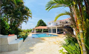 FINCA EN VILLAVICENCIO
