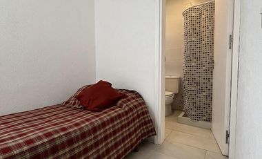 Casa en Venta Barrio Ecuestre - fondo a la laguna