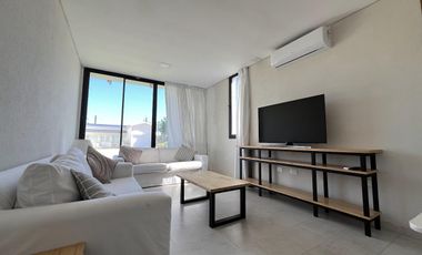 Casa en Venta Barrio Ecuestre - fondo a la laguna