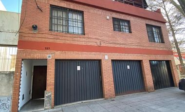 PH 3 ambientes en venta en  Florencio Varela