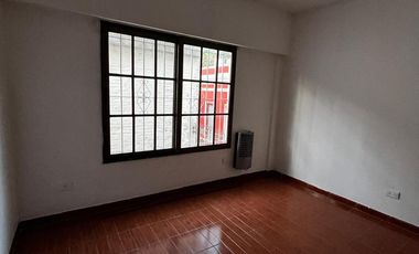 PH 3 ambientes en venta en  Florencio Varela