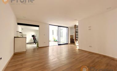 Casa de 3 dormitorios. Quincho. Terraza exclusiva. Barrio Abasto