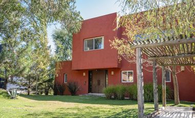 Casa en Venta- Deportivo Lote 190- Costa Esmeralda
