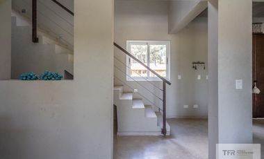Casa en Venta- Deportivo Lote 190- Costa Esmeralda
