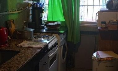 Departamento en venta - 3 dormitorios 1 baño - 66mts2 - Villa Lugano