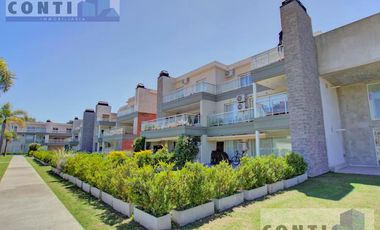 Venta en POZO Departamentos 4 ambientes en Condominio Altos de Maschwitz, Aconcagua 130  con jardín y pileta