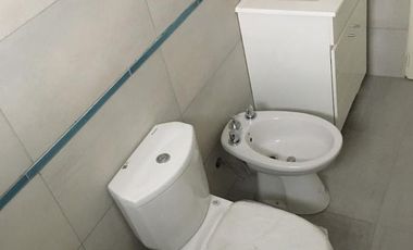 Departamento en venta - 2 dormitorios 2 baños - 66mts2 - Banfield