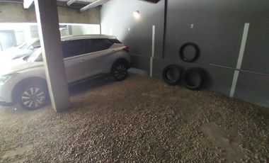 Cochera en PB en venta con porton automatico Seguridad- Palermo