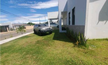 ALQUILER CASA EN DAVID COMPLETAMENTE AMOBLADA  600 METROS