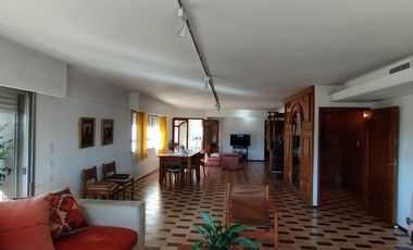 Piso en venta centro, 3 dormitorios, 2 cocheras