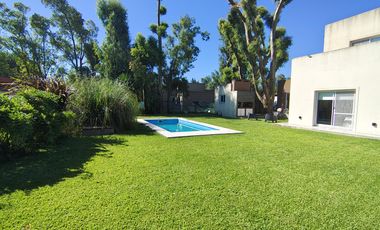 Casa en  Club de Campo La Candida.