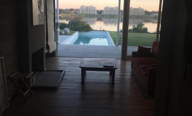 Venta Casa a La Laguna en Santa Clara Villanueva Tigre