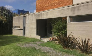 Venta Casa a La Laguna en Santa Clara Villanueva Tigre