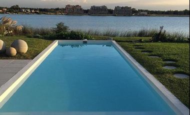 Venta Casa a La Laguna en Santa Clara Villanueva Tigre