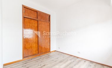 Venta dúplex 3 ambientes con patio y cochera en Ramos Mejia.