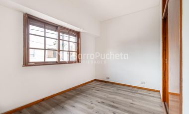 Venta dúplex 3 ambientes con patio y cochera en Ramos Mejia.
