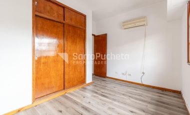Venta dúplex 3 ambientes con patio y cochera en Ramos Mejia.