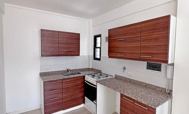 Oportunidad. Departamento en Venta de 2 plantas. Sin expensas. Centro Zárate