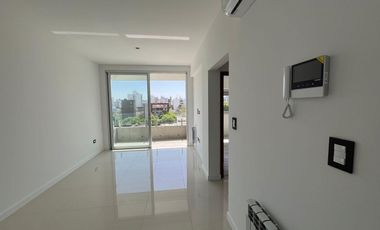 Departamento de 1 dormitorio en VENTA |  Edificio Calle 18 e/ 46 y 47 La Plata