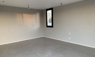Gran casa sobre lote interno, San Matías, Escobar