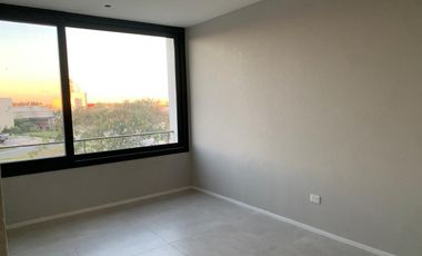 Gran casa sobre lote interno, San Matías, Escobar