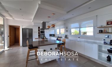 Casa en  Venta en El Canton-a la laguna-zona norte-escobar-el canton -