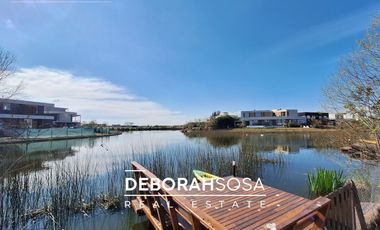 Casa en  Venta en El Canton-a la laguna-zona norte-escobar-el canton -