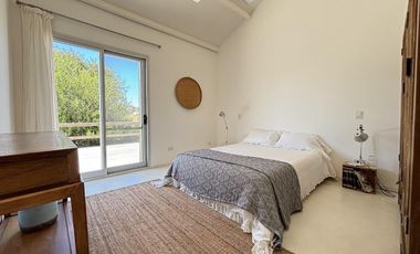 Casa en Venta - Barrio Residencial II Lote 59 de Costa Esmeralda - Escondida y privacidad