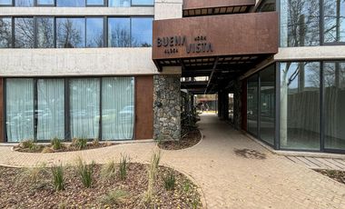 Oficina a estrenar en Aldea Fisherton, Buena Vista Work