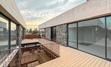 Oficina a estrenar en Aldea Fisherton, Buena Vista Work