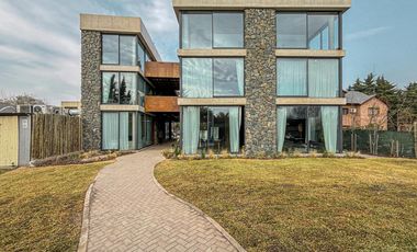 Oficina a estrenar en Aldea Fisherton, Buena Vista Work