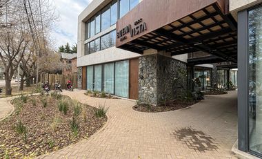 Oficina a estrenar en Aldea Fisherton, Buena Vista Work