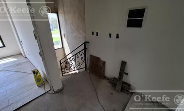 Casa en venta de  5 ambientes a estrenar  en barrio cerrado La Reserva de Hudson, Berazategui