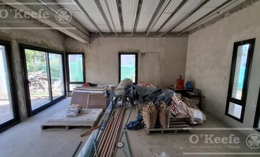 Casa en venta de  5 ambientes a estrenar  en barrio cerrado La Reserva de Hudson, Berazategui